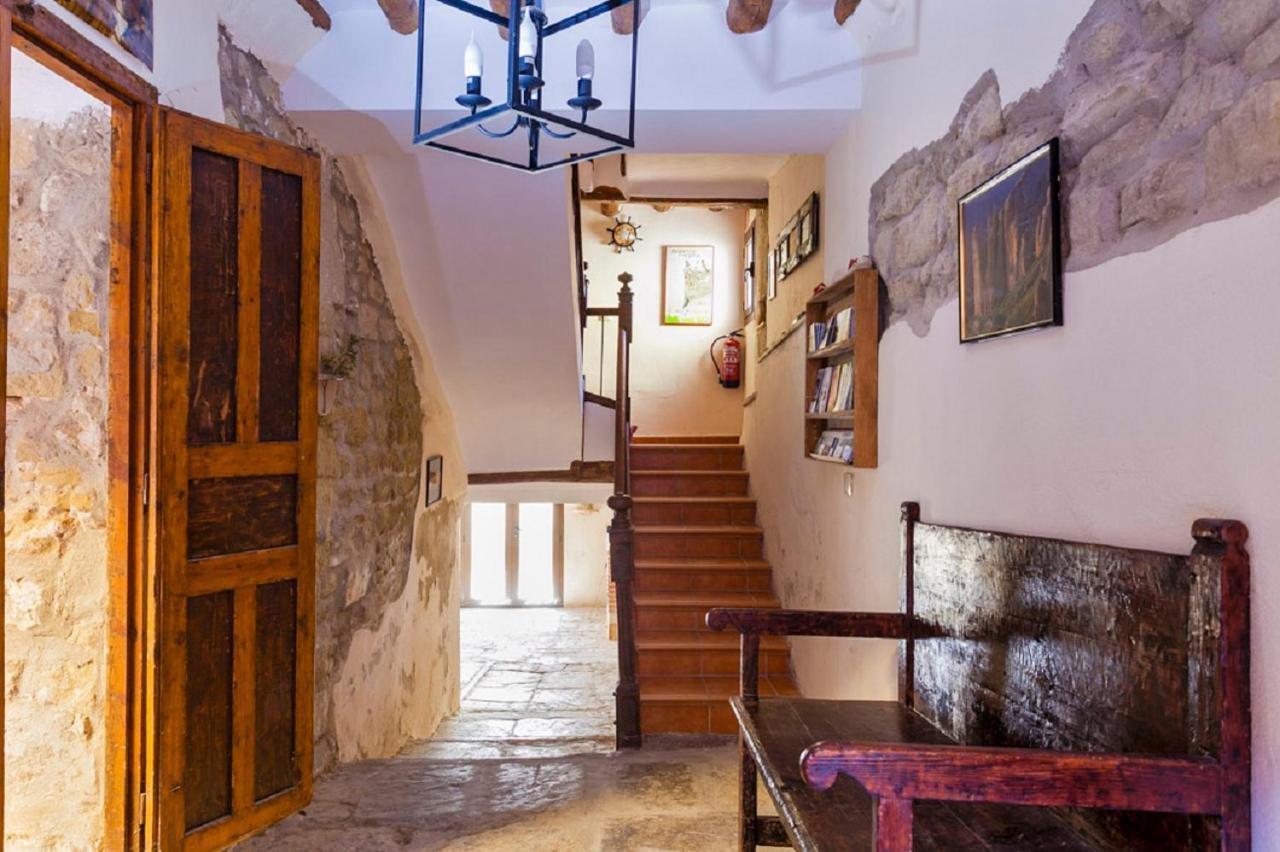 Apartamentos Casa Samper Санта-Эулалия-де-Гальего Экстерьер фото