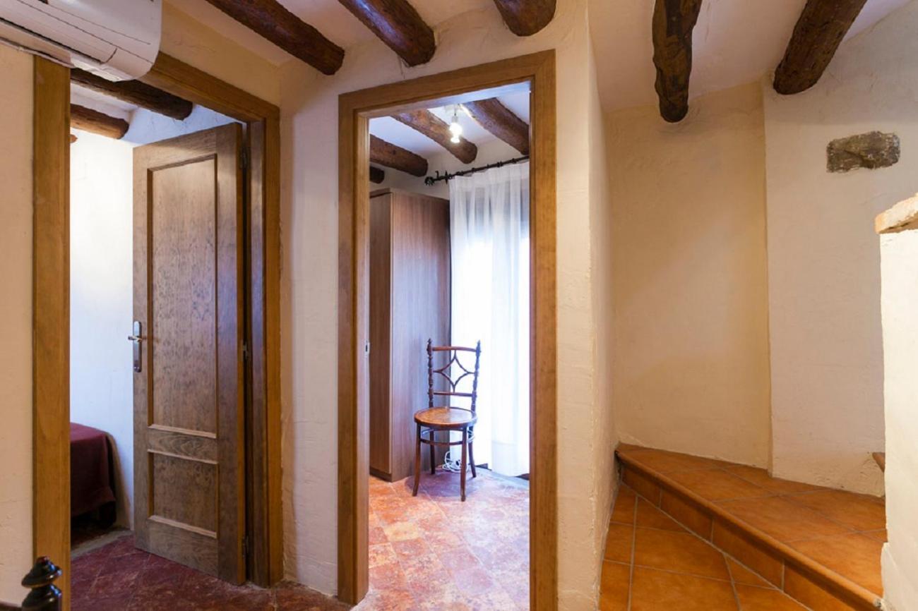 Apartamentos Casa Samper Санта-Эулалия-де-Гальего Номер фото